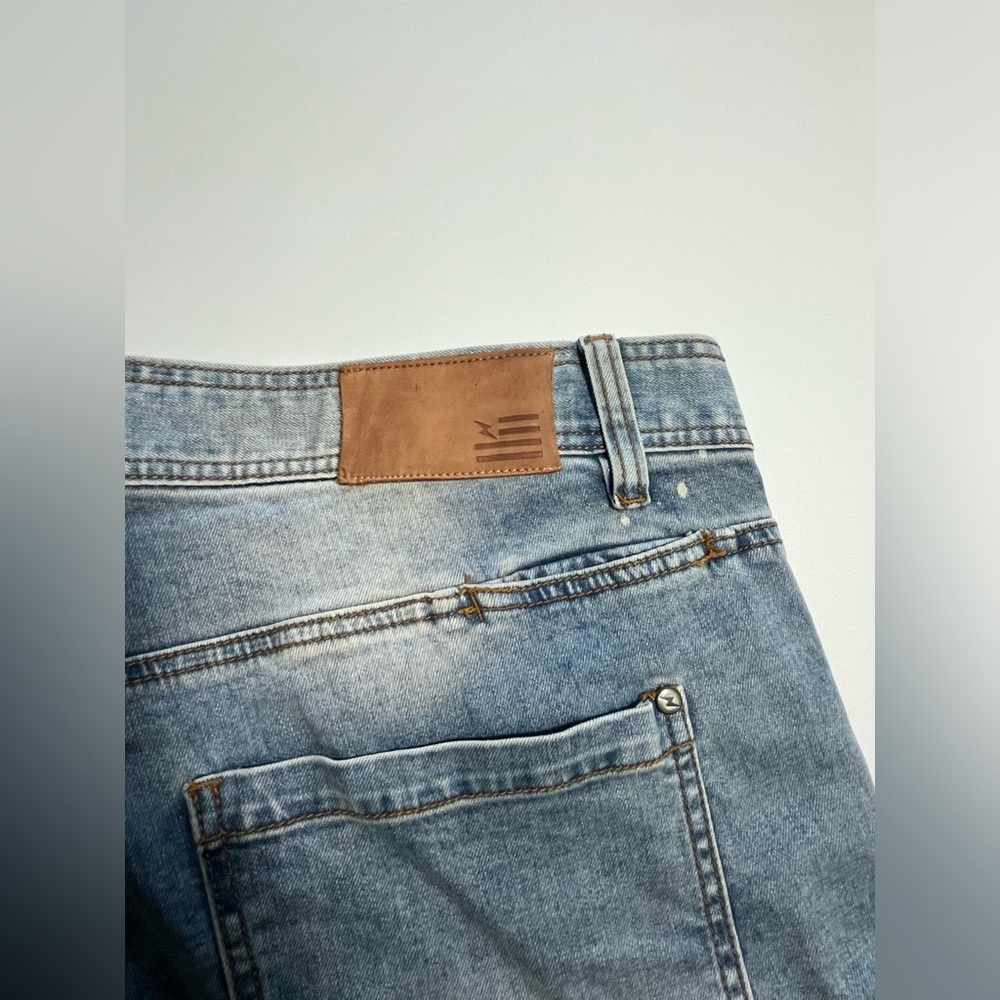 Men's Paint-Splatter Skinny Jeans in Blue 080 - Picture 6 of 8